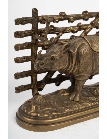 Tintero rinoceronte de bronce