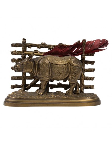 En bronze au rhinocéros