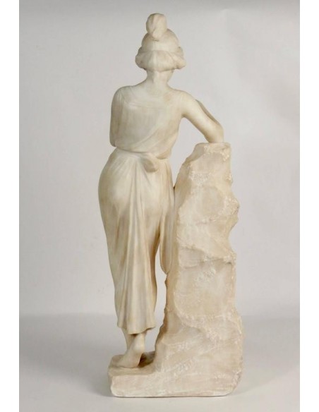 Alabaster culpture, 流血妇女