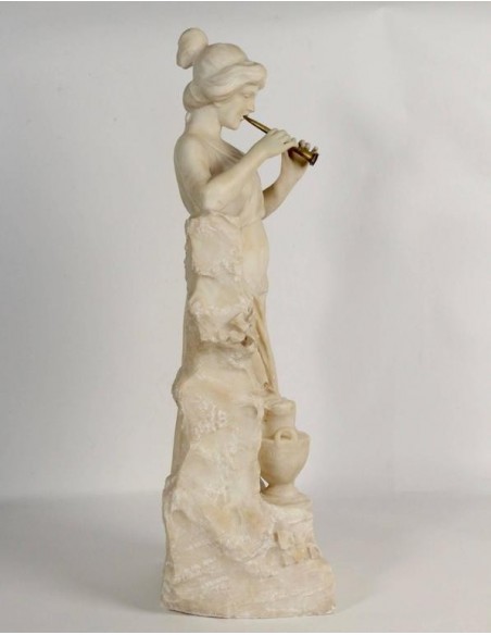 Alabaster culpture, 流血妇女