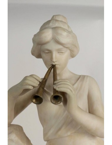 Alabaster culpture, 流血妇女