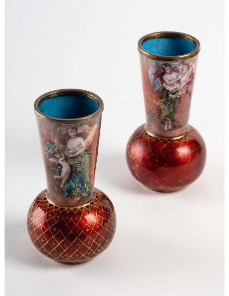 Pair of Art Nouveau Vases (ang.)