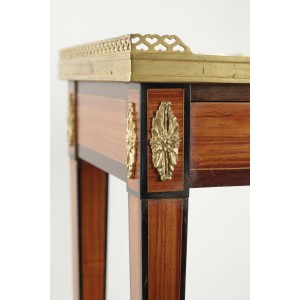 Petite Table Ludwika XVI 2