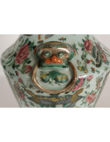 Importante lampe chinoise du début du 20ème  siècle, montée de bronze doré