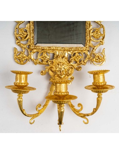 Coppia di specchi in bronzo oro