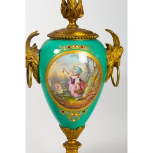 Pair of vases in painted... 2