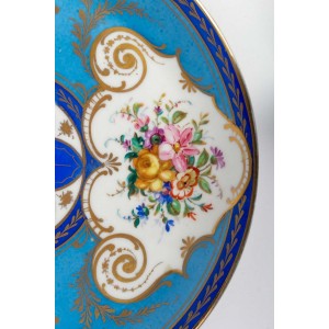 Tablett und China Cap Carafe 2
