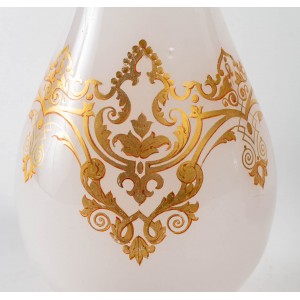 Pair of vases in white opaline 2