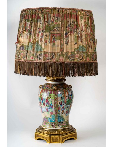 Very important Satsuma porcelain lamp