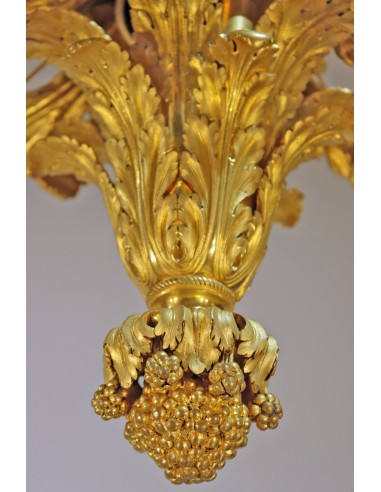 Brilho de bronze dourado com seis luzes