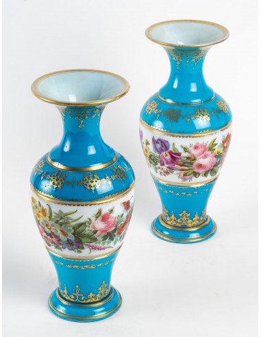Par de vasos opalinos Baccarat