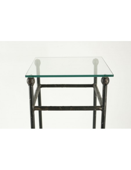 Two consoles, wrought iron sheaths