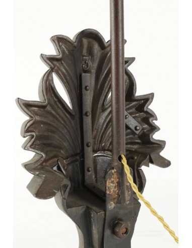 Light mounted on foot of cast iron bath