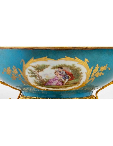 Wycięty w porcelanowym stylu smitha