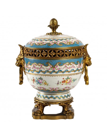 antiques, design, decoration, luxury, art gallery, betting, france, style, antiques, luxury, decoration