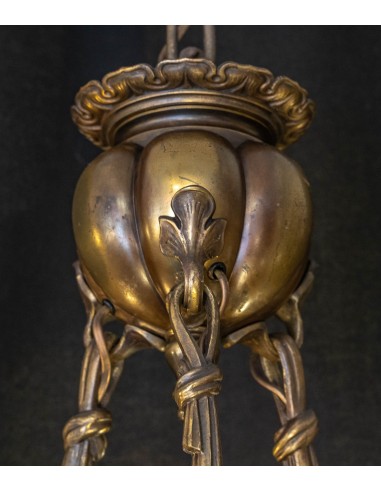 Lampadario in bronzo con suonatore di...