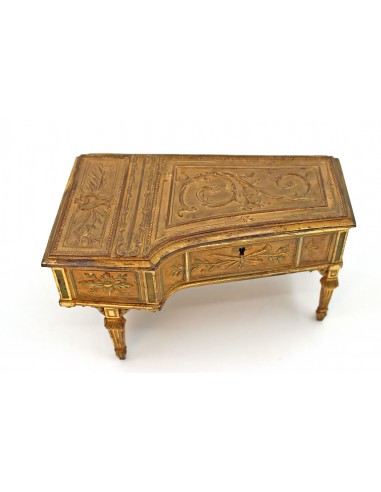 Jewelry box, gilded bronze, 19th century