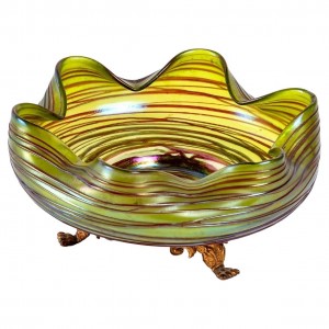 Glass cut irisé base...