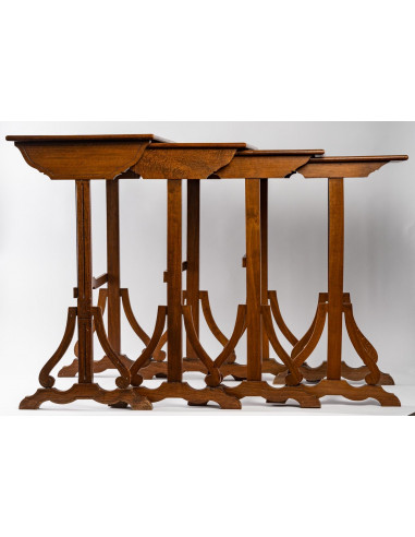 Welsh wing tables