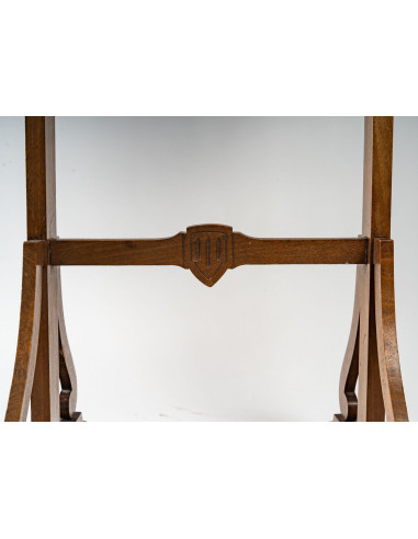 Welsh wing tables