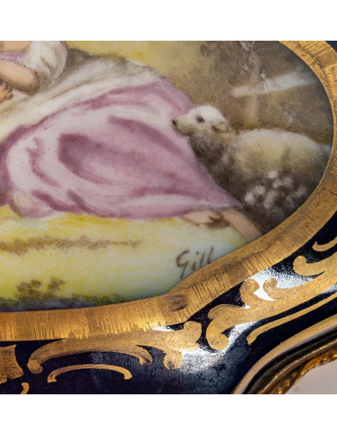 Pudełko w niebieskiej porcelany X wieku