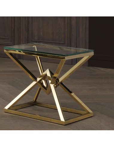 Extra table the pyramids