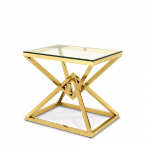Extra table the pyramids
