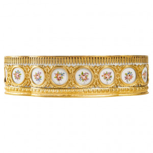 Ogrodnik w porcelany w...