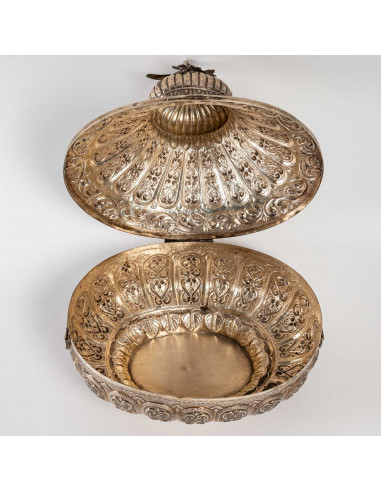 美丽的银箱,1900