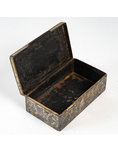 Precious steel case, indebted, xixth...