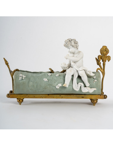 Petite Jardinière en biscuit