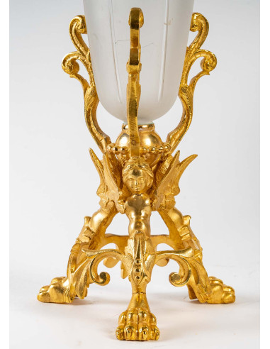 A cup and a pair of cornet, 19th century
