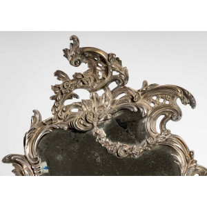Silvered bronze table... 2