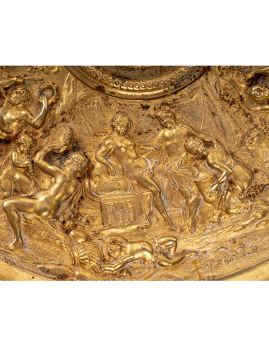 Vassoio in bronzo dorato, XIX secolo