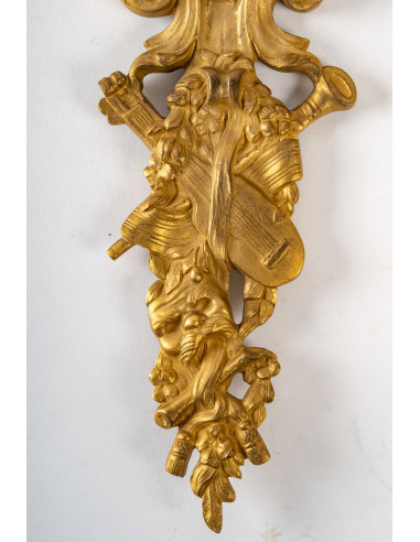 Pareja de apliques de bronce dorado,...