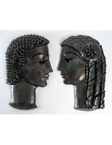 Two heads by Léon Masson, Lamp