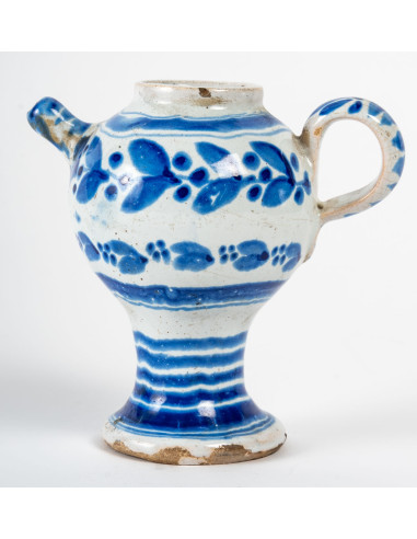 陶制小花瓶，19 世纪