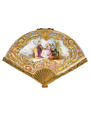 Caixa de jóias de porcelana e bronze...