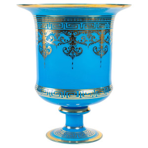 Vaso em opalina azul, Xixth...