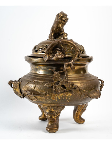 青铜香水炉，越南，19 世纪