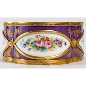 Very nice Sèvres porcelain... 2