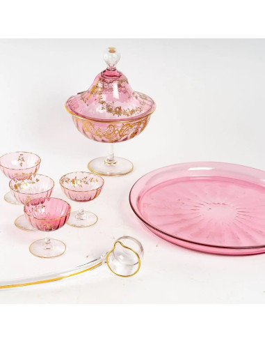 粉水晶餐具，19 世纪