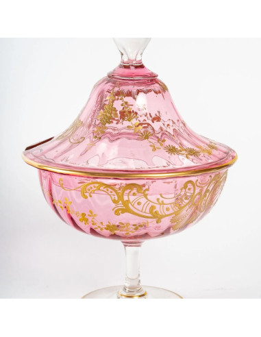 粉水晶餐具，19 世纪