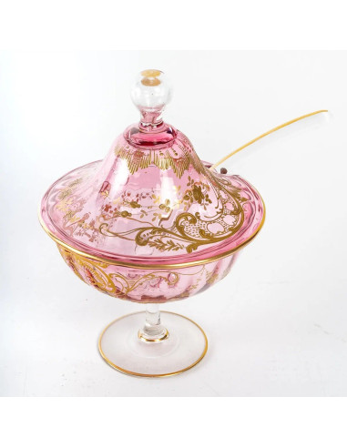 粉水晶餐具，19 世纪