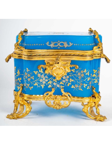 Opaline box, 19th century