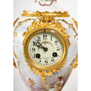 Sèvres porcelain mantel... 2