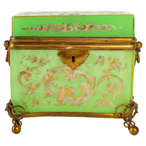 Caja de opalina verde,...