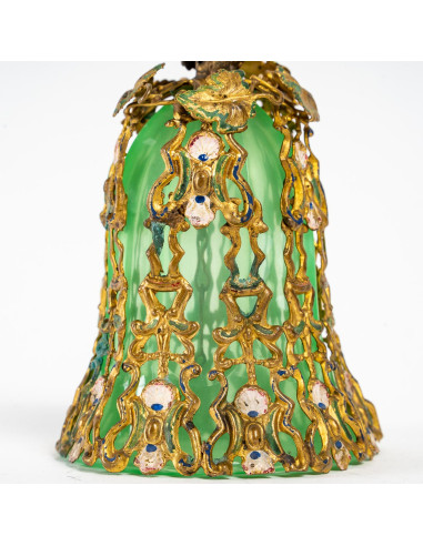 绿色蛋白石钟，19世纪
