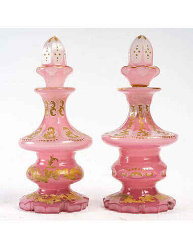 Paire de Flacons à Parfum en Opaline...