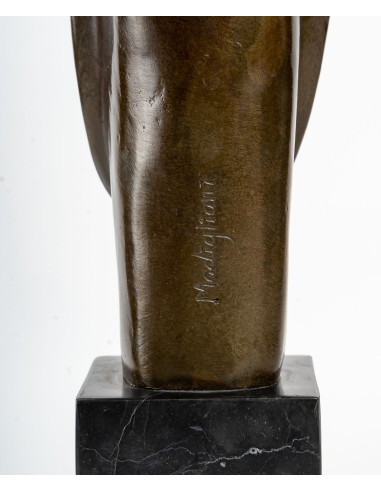 Sculpture of a woman after Modigliani
